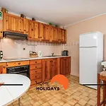 #352 Travessa Do Mar Flats By Holidays Апартаменты *