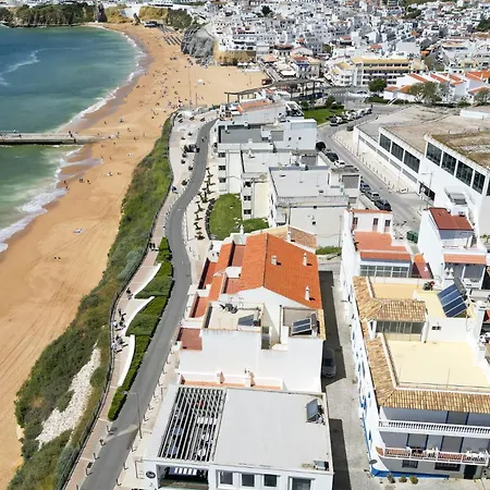#352 Travessa Do Mar Flats By Holidays * Αλμπουφέιρα